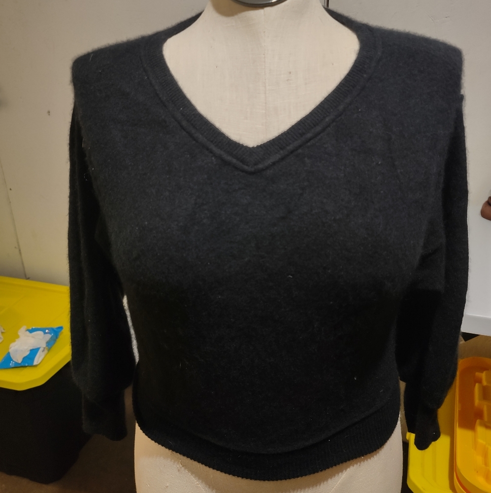 Free People crop top sweater size XS